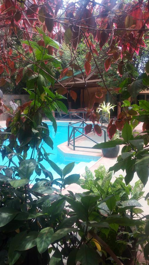 Ngorongoro Lodge Karatu Bagian luar foto