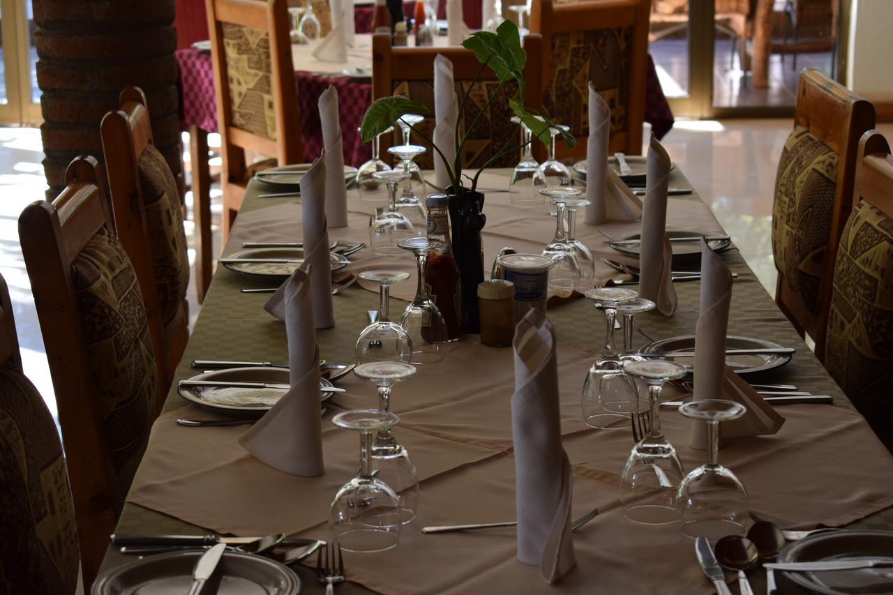 Ngorongoro Lodge Karatu Bagian luar foto