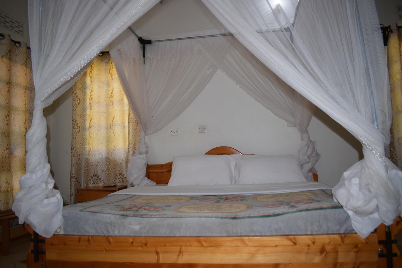 Ngorongoro Lodge Karatu Bagian luar foto