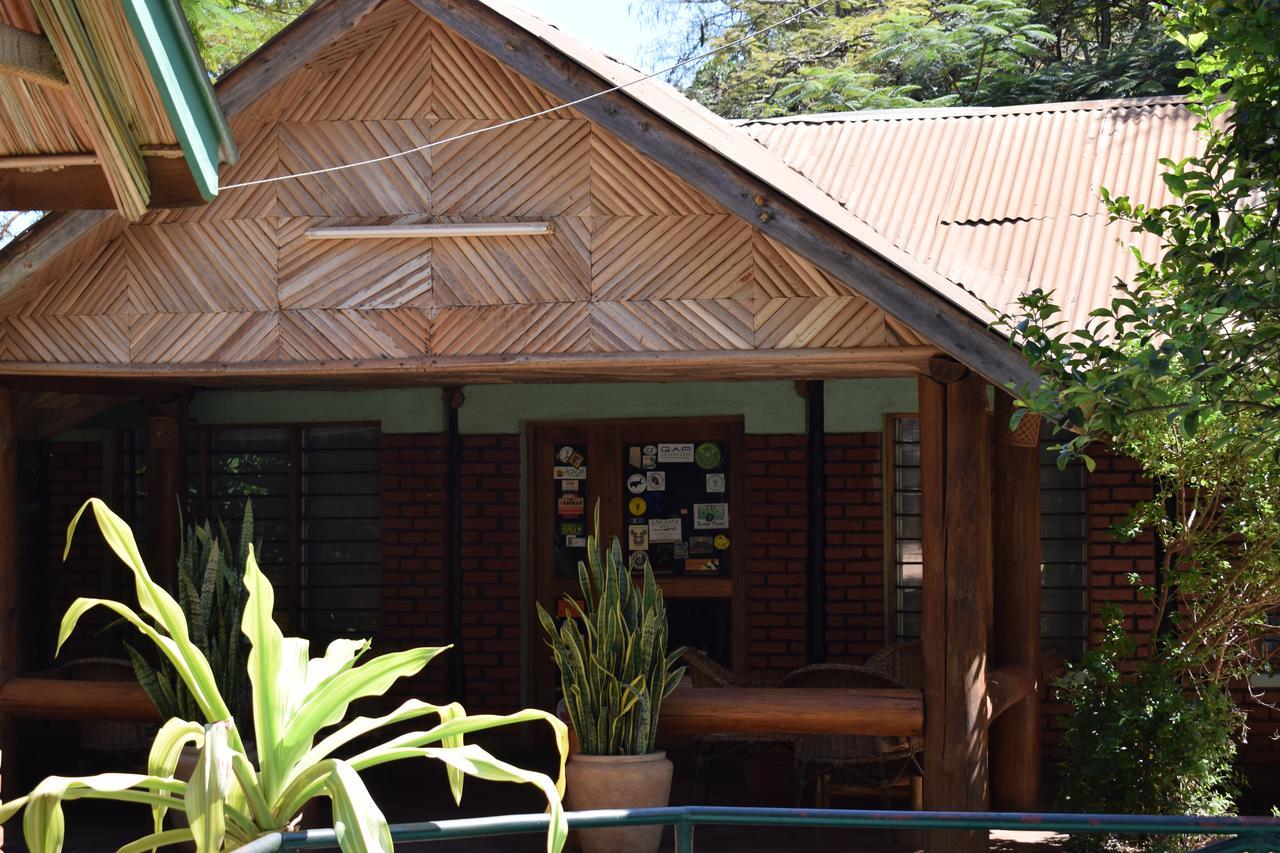 Ngorongoro Lodge Karatu Bagian luar foto