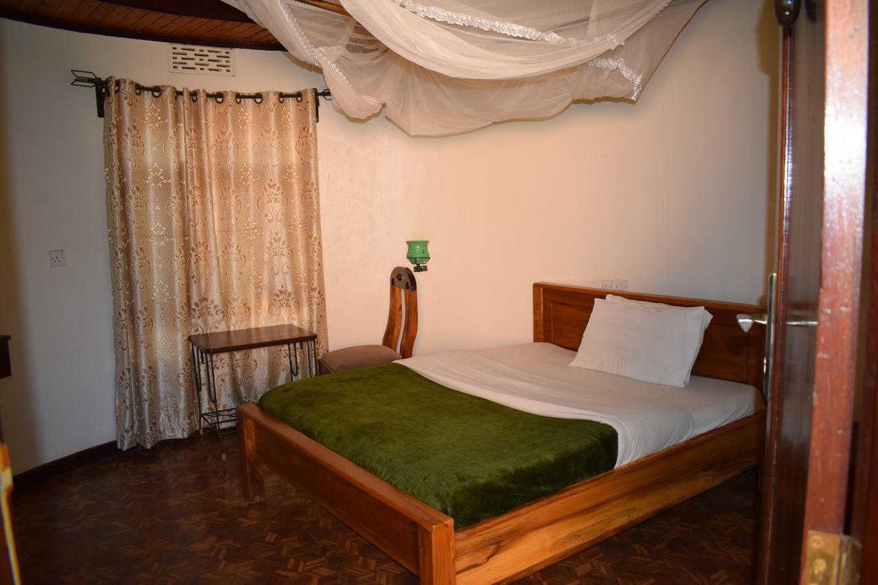 Ngorongoro Lodge Karatu Bagian luar foto
