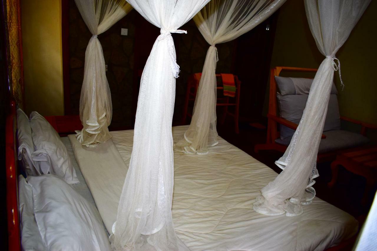 Ngorongoro Lodge Karatu Bagian luar foto