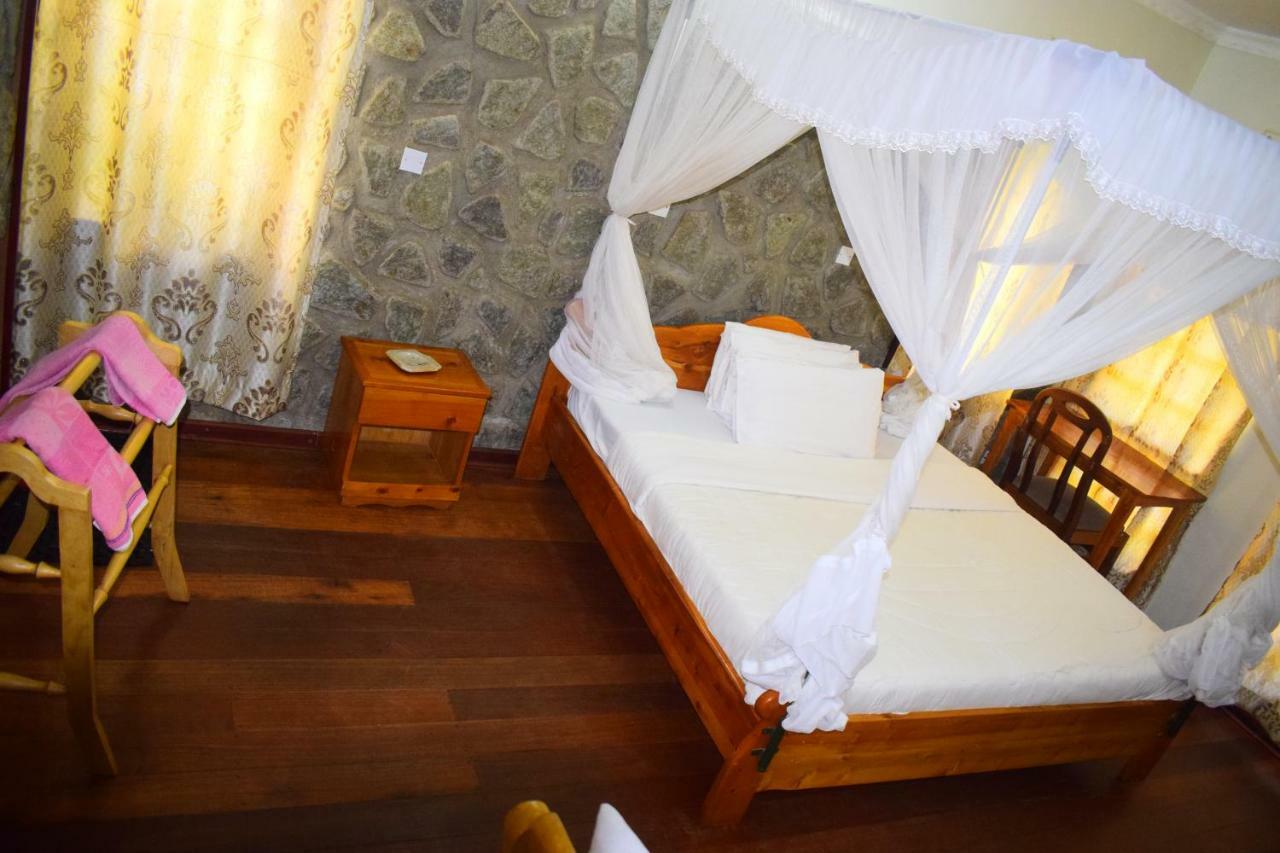 Ngorongoro Lodge Karatu Bagian luar foto